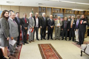 UGT e centrais levam ao novo presidente do TST as preocupações do sindicalismo